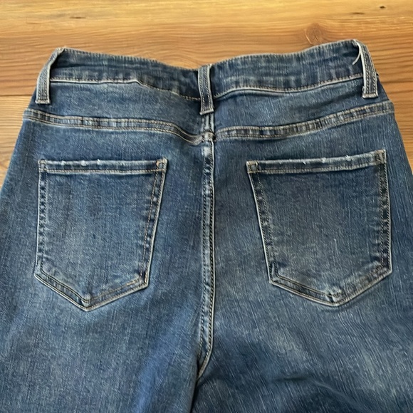 Time and Tru High Rise Jeans Bundle - Picture 3 of 13